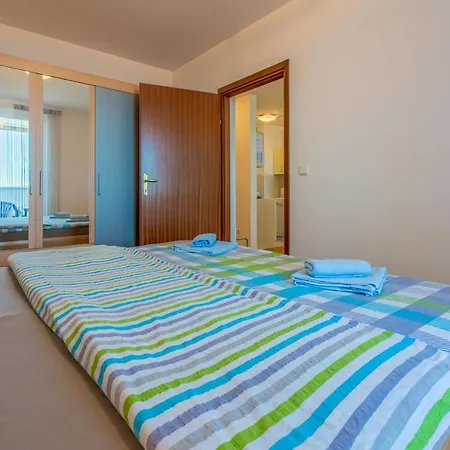 Ruzica * קריקווניצה